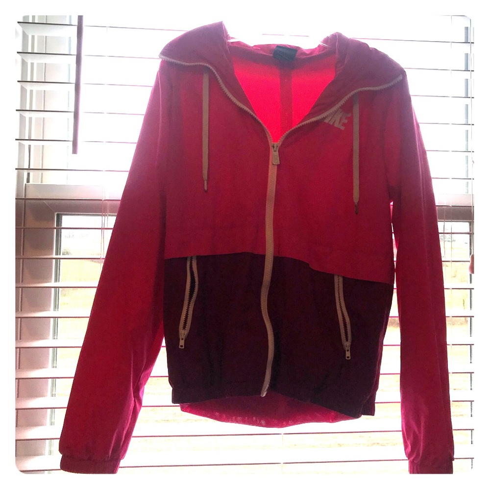Nike rain jacket/wind breaker